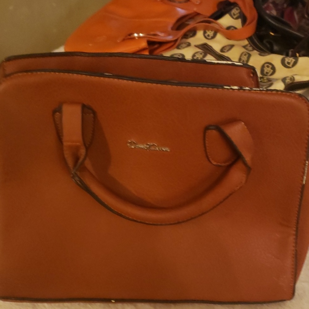 Handbag - Picture 2 of 2